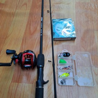 Combo Bộ Cần Câu Lure Sói Đen Máy Ngang và Hộp Mồi