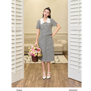 Set bộ thiết kế áo dáng ngắn phối chân váy dáng dài chất thô YOONA - EHN13A400