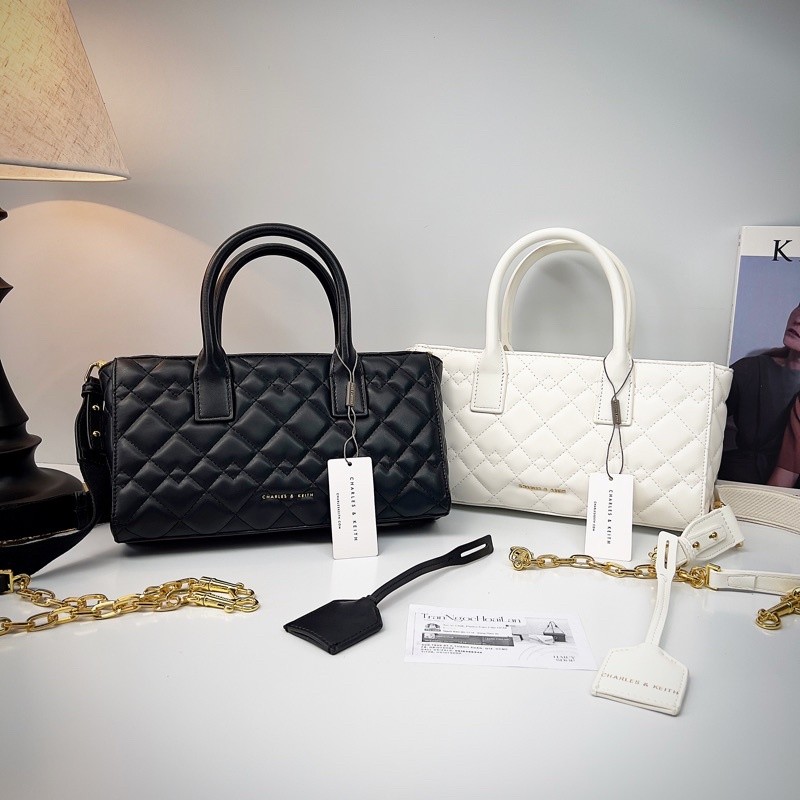 túi xách tay + đeo chéo size 26cm*6cm*13cm CK2-31220013 trắng