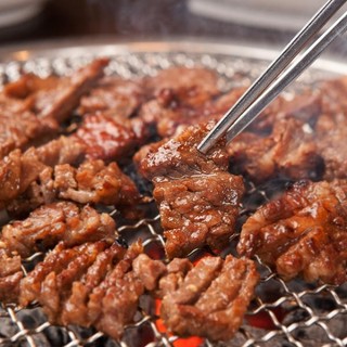 Dầu mè Light F&S chai 2L