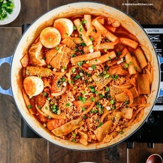 Ớt bột Hàn Quốc Ourhome Vảy/Mịn (500g - 1kg - 2.5kg)