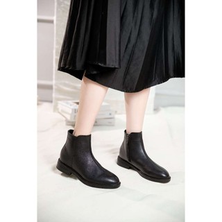 Boot Cao Gót 5cm Da Thật Mũi Tròn Cột Dây Pixie H238