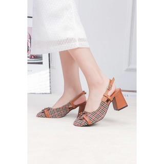 Giày Cao Gót 7cm Mũi Vuông Gắn Khoá Pixie X771
