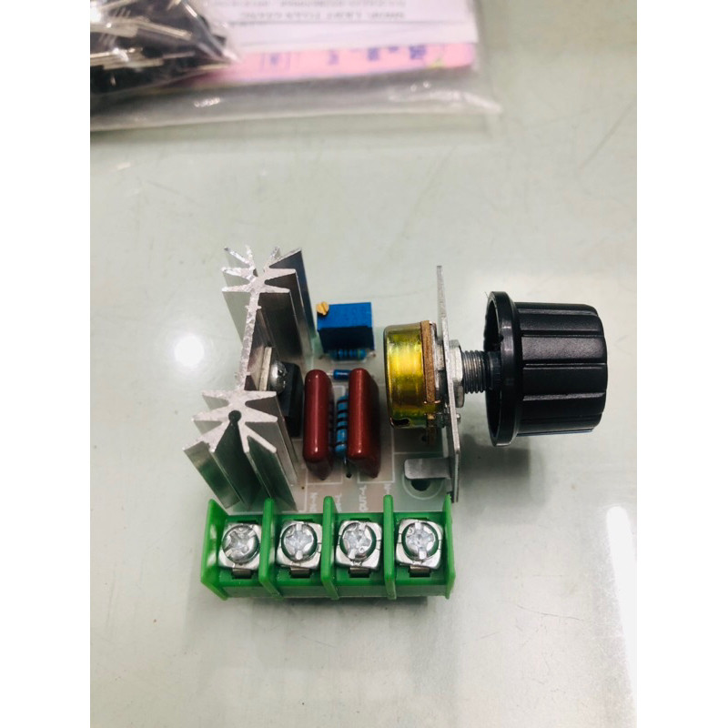 Bộ điều chỉnh tốc độ mô tơ 220v - 2000w (Dimmer 220v - 2000w)