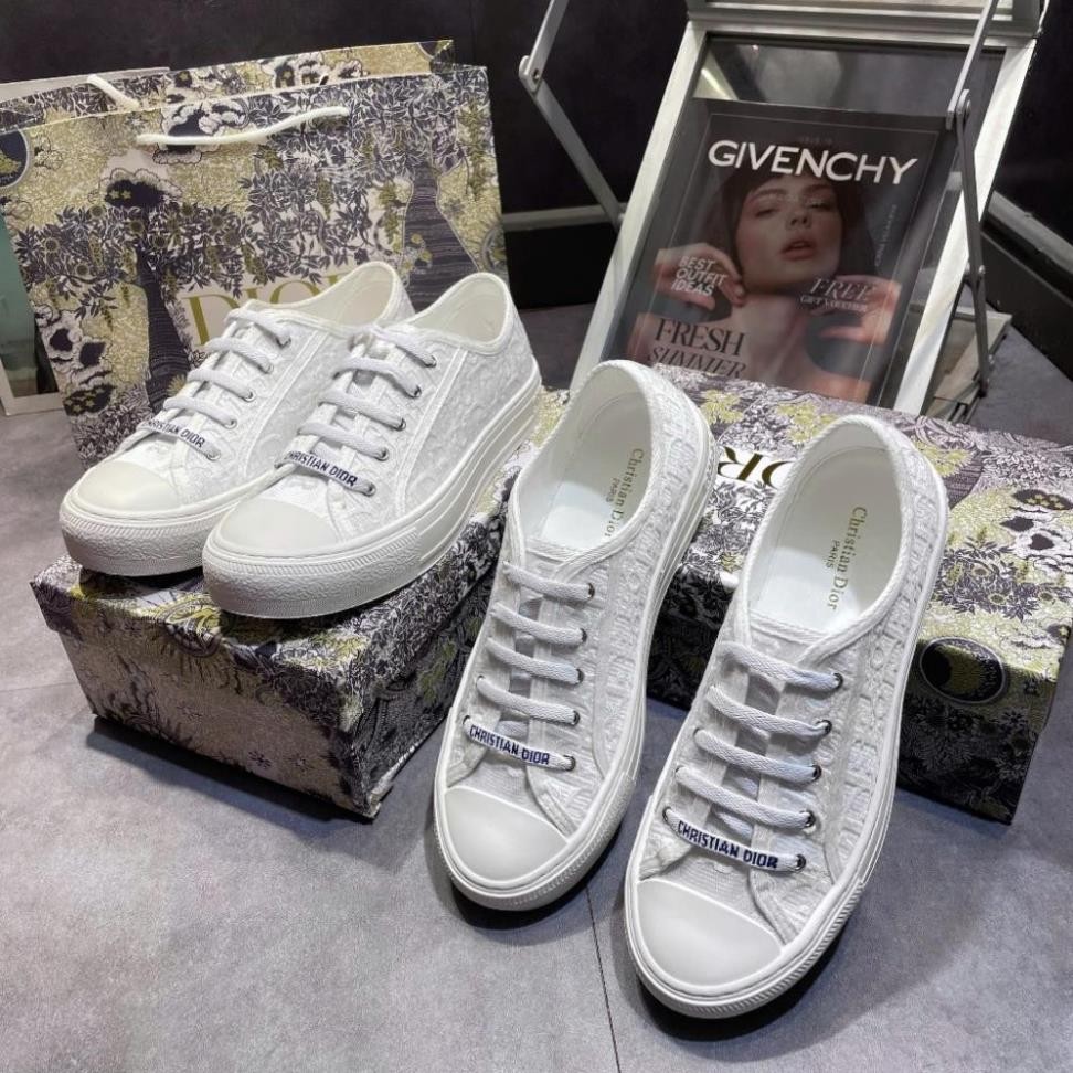 Giày thể thao DIO B56 Full trắng.