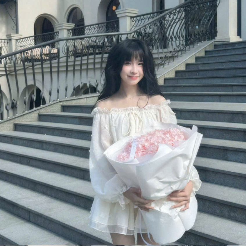 Đầm Trễ Vai Bánh Bèo Dáng Rộng Họa Tiết Hoa VEROMODA Chất Liệu Tơ Màu Be Cao Cấp Đẹp Quyến Rũ ,Sang Trọng | BigBuy360 - bigbuy360.vn