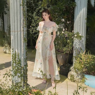 RECHIC Đầm 2 dây Voile voan hoa cutout eo bèo ngực đính hoa sang trọng