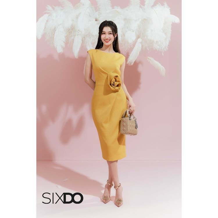 Đầm vàng hoa 3D sát nách SIXDO (Yellow 3D Flower Raw Midi Dress)