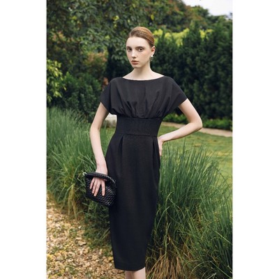 Đầm đen khoét lưng thắt eo SIXDO (Black Short Sleeves Raw Pencil Dress)