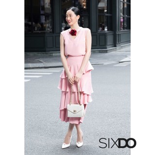 Áo hồng sát nách cổ V SIXDO (Peach Pink Sleeveless Silk Top With Flower)