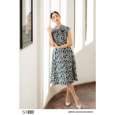 Đầm họa tiết tay hến cổ nơ SIXDO (Navy Bow-tie Woven Midi Dress)