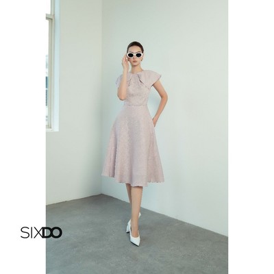 Đầm gấm tay chờm họa tiết hoa chìm SIXDO (Light Murrey Brocade Flared Dress With Flower)