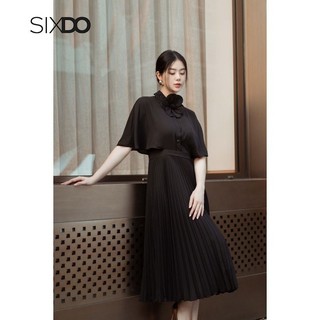 Đầm đen cánh dơi xếp ly SIXDO (Black Midi Chiffon Dress With Flower 1)