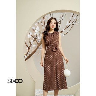Đầm midi chấm bi sát nách cổ tròn phối hoa eo SIXDO (Polka Dot Midi Woven Dress With Flower)