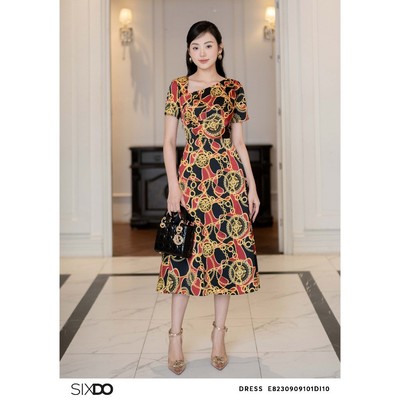 Đầm lụa ngắn tay cổ lệch họa tiết baroque SIXDO (Black Baroque Midi Silk Dress)