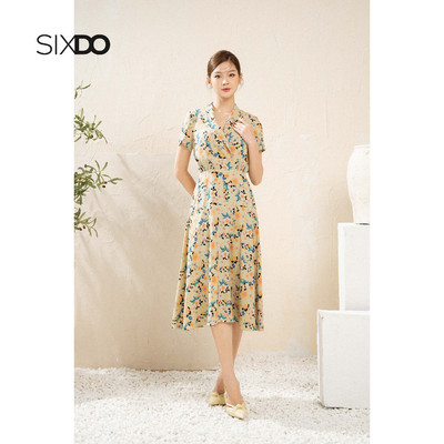 Đầm lụa midi hoa cổ V ngắn tay dáng xòe SIXDO (Light Green Nuggets Midi Silk Dress)