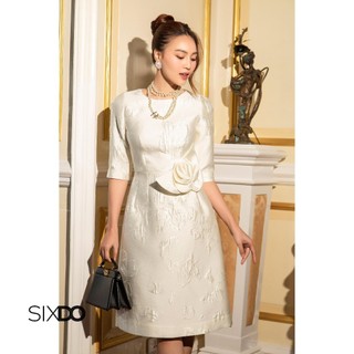 Đầm suông cổ tròn phối hoa SIXDO (Cream Midi Brocade Dress)
