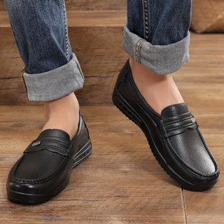 Giày nam nhựa tây phong cách đơn giản cổ điển cổ thấp chống nước siêu bền Thegioigiay V341