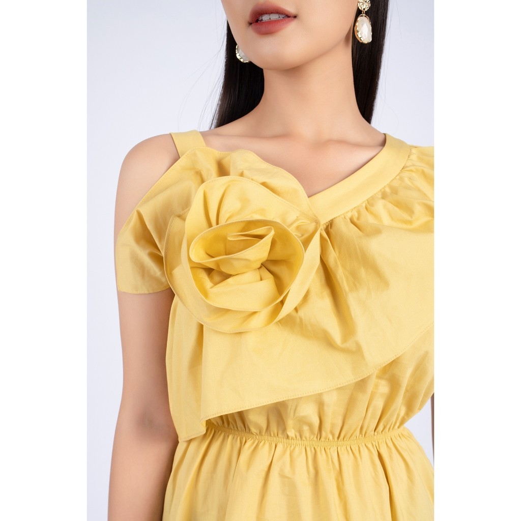 FAK31212 - Áo kiểu dạo phố vải thô dáng peplum eo bo chun vai lệch phối bèo tạo nơ 3D - PANTIO | BigBuy360 - bigbuy360.vn