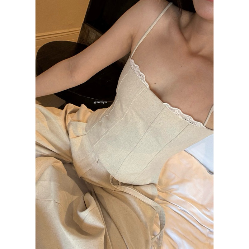 𝐃𝐢.𝐨 𝐓𝐨𝐩 | mir.byhi | Áo hai dây mảnh dáng corset viền ren | BigBuy360 - bigbuy360.vn