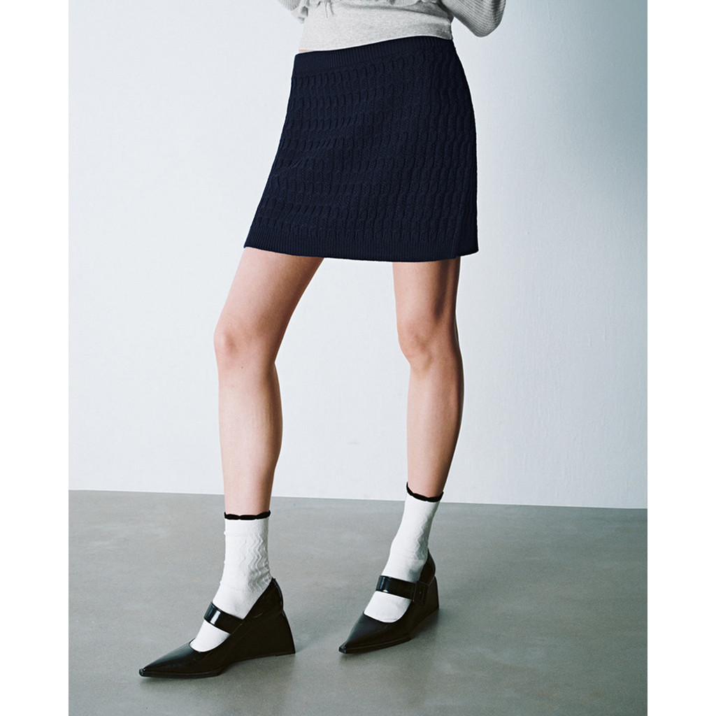 URBAN REVIVO - Chân váy phom ôm mini thời thượng_UYU940029-L8A