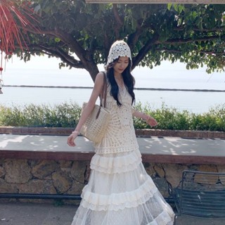 [Order] Set 3 Món Áo Gile Len Đan, Áo Dây Cổ Yếm Ren Xuyên Thấu Và Chân Váy Tầng Ren Dáng Dài Phù Hợp Đi Biển, Đi Chơi