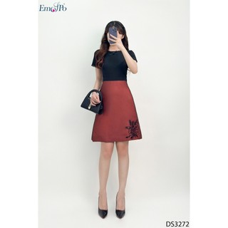 Đầm nữ Emspo dáng ôm cổ tròn chân váy phối lưới thêu hoa DS3272