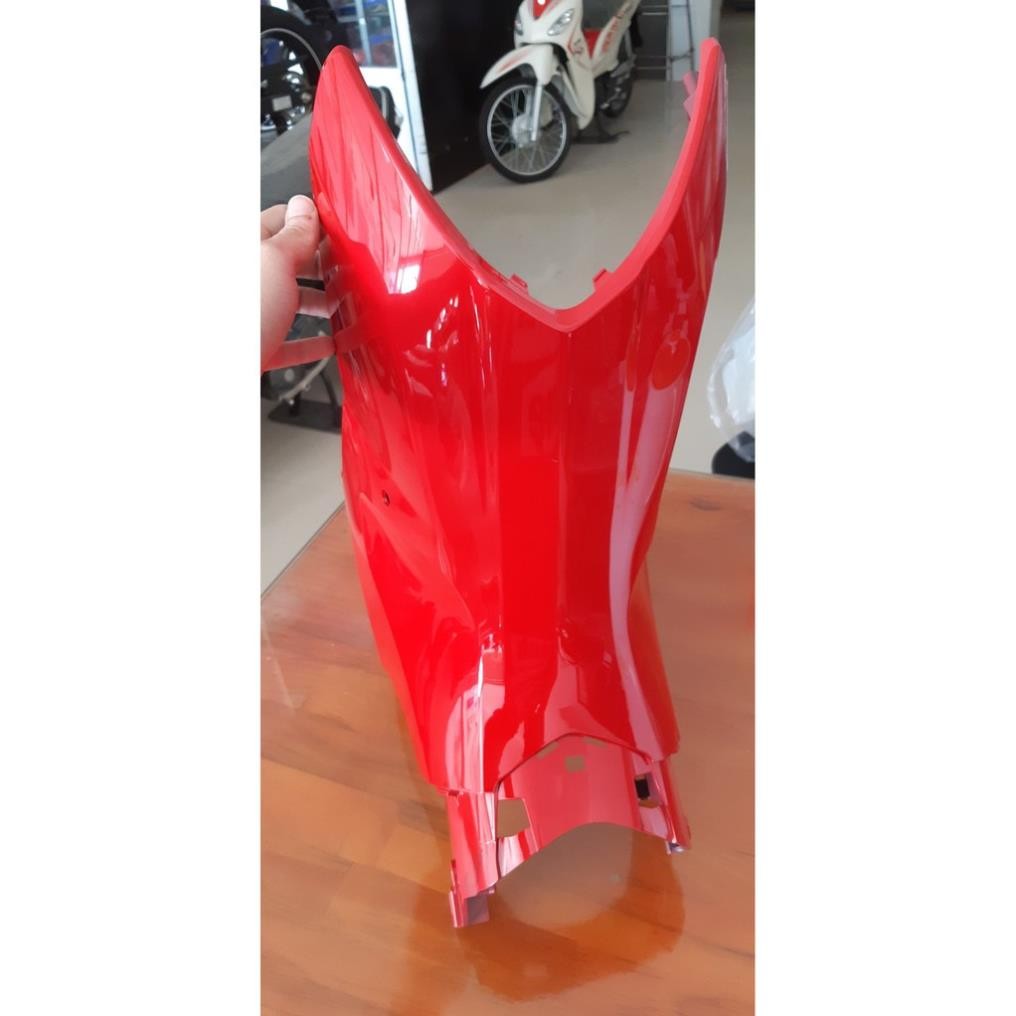 Ốp bịt yếm (ốp trung tâm) Sirius FI Đỏ tươi