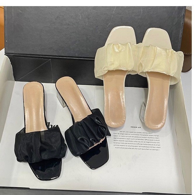 Guốc cao gót, dép cao gót vuông trong 5p quai dún ren G09