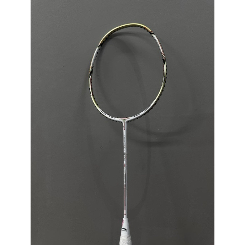 Vợt cầu lông Lining Aeronaut 9000 chính hãng, lối chơi thiên công smash uy lực, được top 1 TG Shi Yu