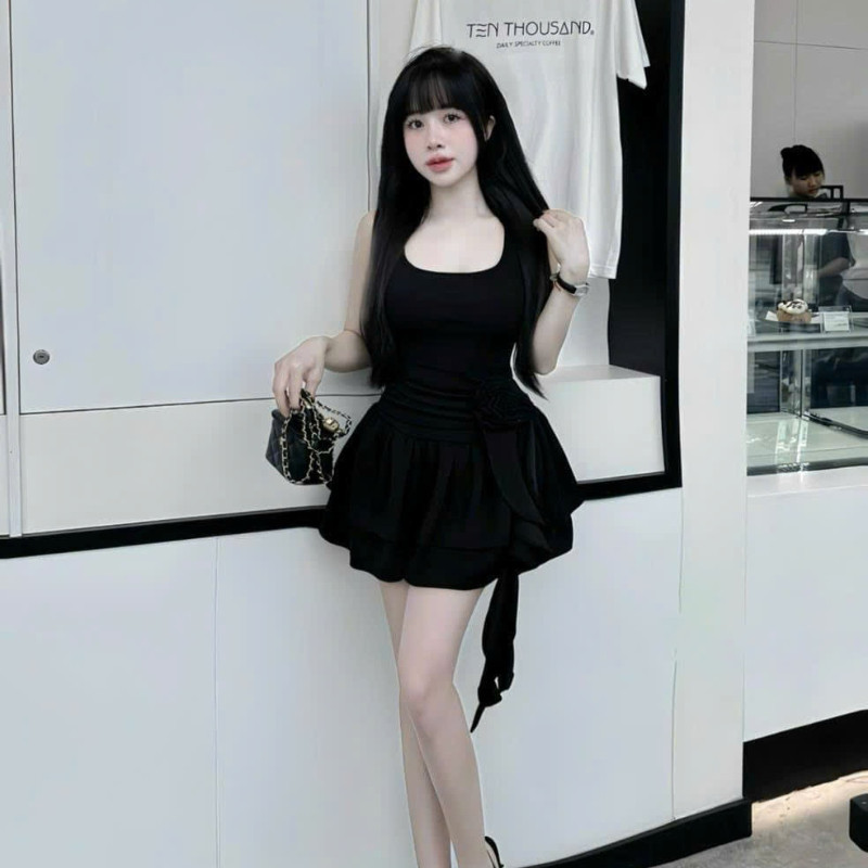 Váy Body Nữ Dáng Ngắn Khoét Ngực KANOMY D243, Đầm Nữ Ôm Body Tôn Dáng Nhún Eo Che Khuyết Điểm | BigBuy360 - bigbuy360.vn