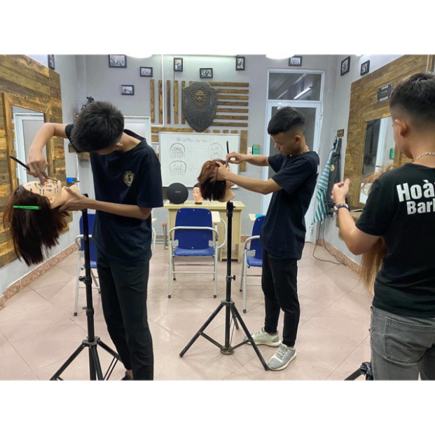 Chân đế manocanh học làm tóc - Đế 3 chân giữ đầu manocanh học làm tóc  - Hoangrandy