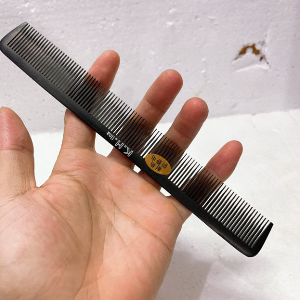Lược cắt tóc dùng khi kê kéo lược - cắt chân phương - Low Fade  - Hoangrandy