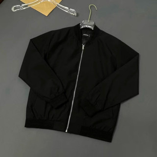  Áo Khoác Bomber Gió Nam Nữ DSQ Đen Thân Trơn Khoá Zip Bạc Ống Bo Sọc Gân Lót 2 Lớp Đơn Giản Basic 