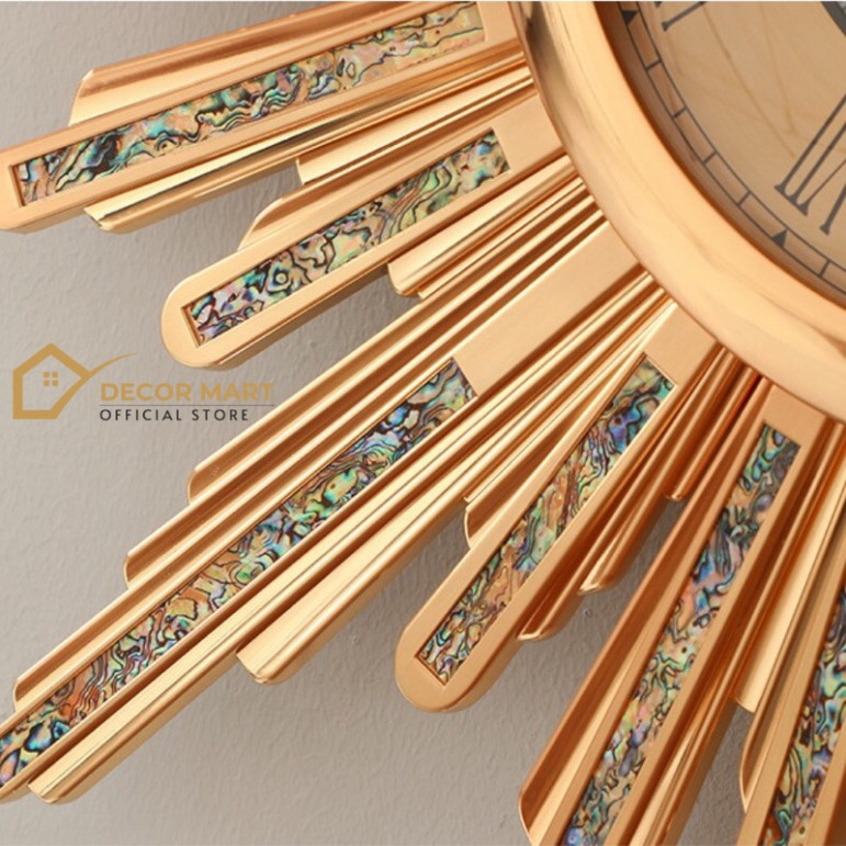 Đồng Hồ Treo Tường Trang Trí Phong Cách Bắc Âu Chất Liệu Đồng Thau Cao Cấp Hình Mặt Trời Kim Trôi DE