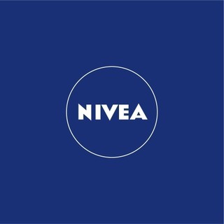 Son bút chì NIVEA đỏ rực rỡ (3g) - 85132
