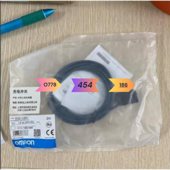 Cảm biến quang Omron E3Z-LS61 2M NPN