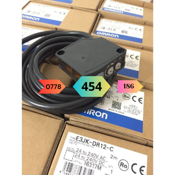Cảm biến OMRON E3JK-DR12-C 2M