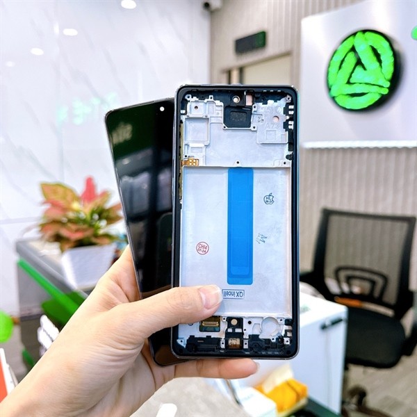Màn hình Samsung A73 5G / A736 ( Qx khung - phản quang )