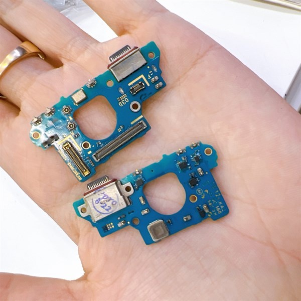 Cụm sạc Samsung S20 FE - G780F/B zin chuẩn , mic, tai nghe đầy đủ IC