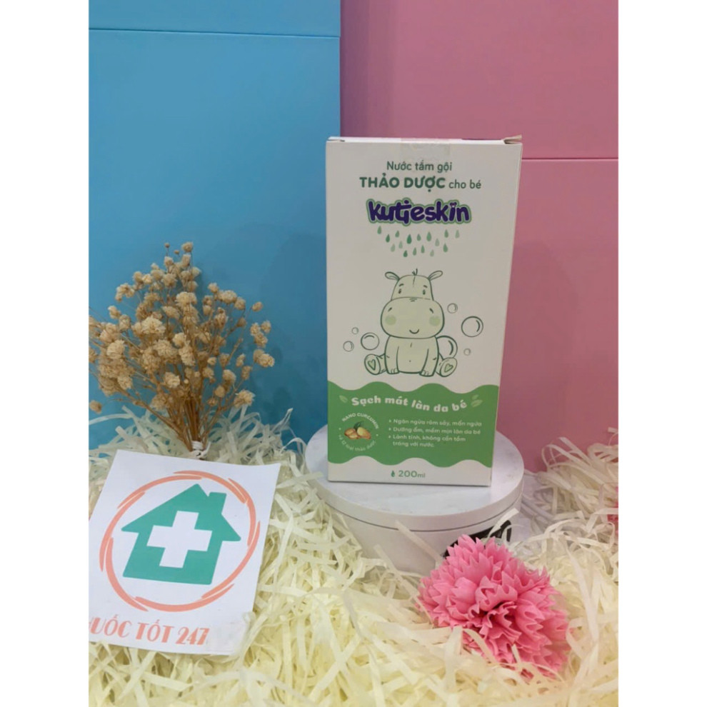Nước tắm Kutieskin, nước tắm gội thảo dược cho bé, Sữa tắm cho bé - Ngừa rôm sảy, mẩn ngứa, mụn nhọt,  da cho bé