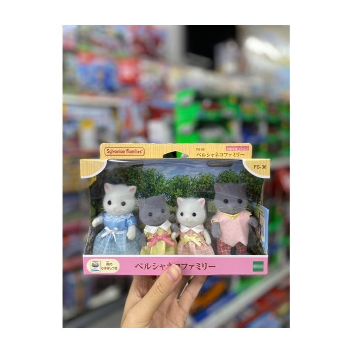 FS-36 Sylvanian Families Doll Persian Cat Family