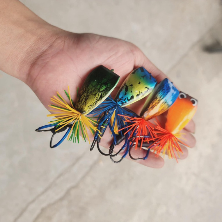 mồi câu lure,Nhái Gỗ Nhảy F1,nhái gỗ lưỡi titan nhái nhảy dài 4cm nặng 9,7G hàng mớiv098jgyavjl