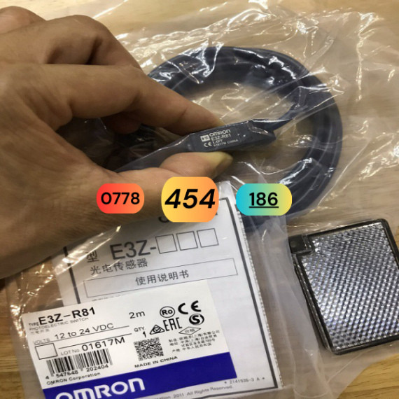 Cảm biến quang E3Z-R81