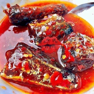 Mộc (Lốc 4 hộp) Cá Thu Chiên Sốt sâu cay Roza 140gr