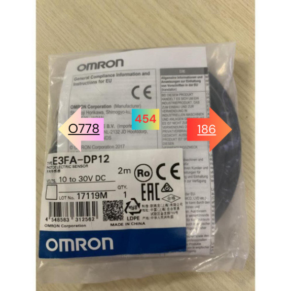 Cảm biến quang Omron E3FA-DP12 2M