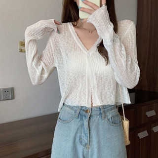 Áo khoác len mỏng , áo khoác len cardigan dáng ngắn 1 cúc cổ V màu đen màu trắng vải len QCCC siêu mịn không xù