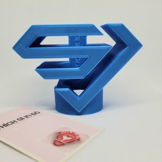 Đế trưng bày Lightstick Kpop - Super Junior Mẫu 1