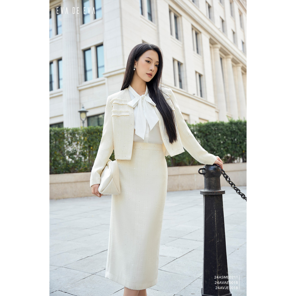 Áo khoác nữ dáng ngắn Eva de Eva 24AVAE001B