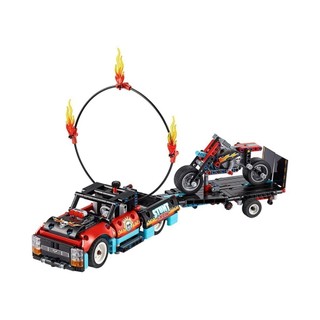LEGO TECHNIC Đội Xe Biểu Diễn Nhào Lộn 42106